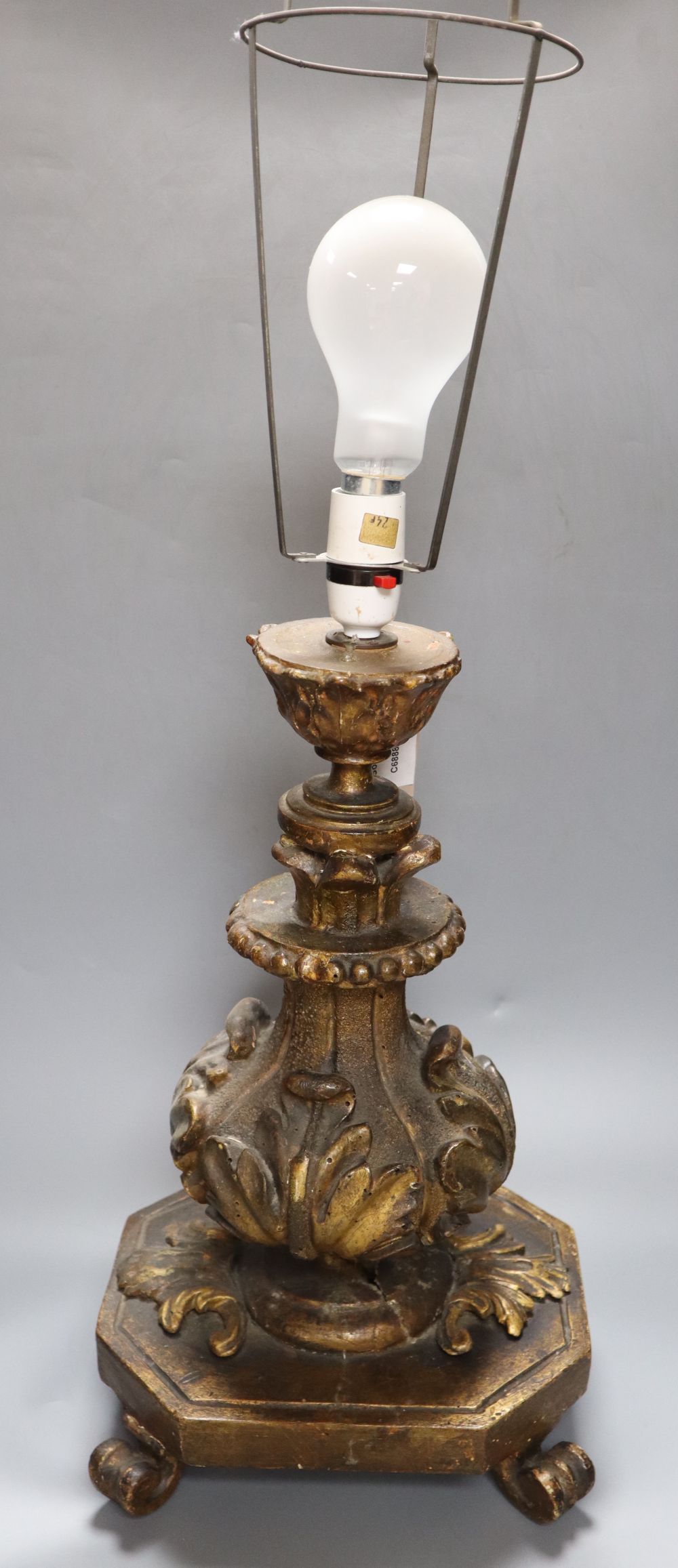 An Italian carved giltwood table lamp, height 40cm excl. light fitting